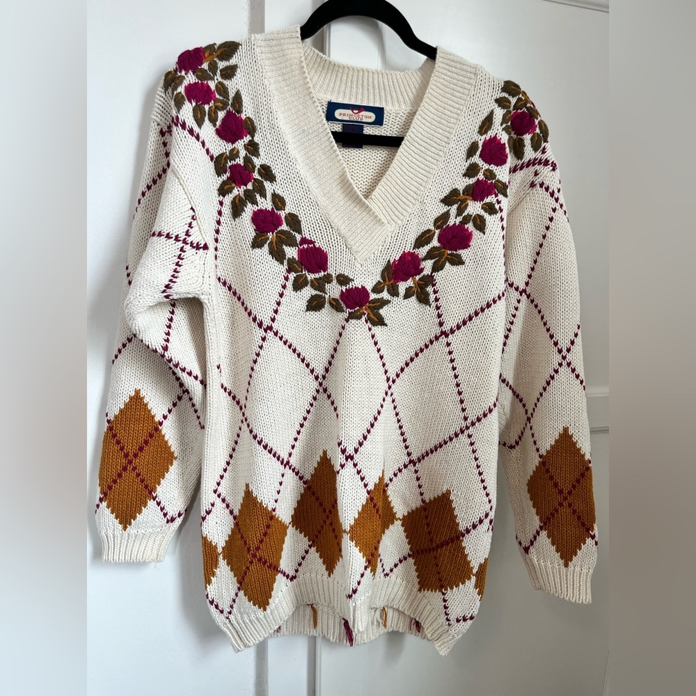 Vintage Floral Knit V-Neck Sweater